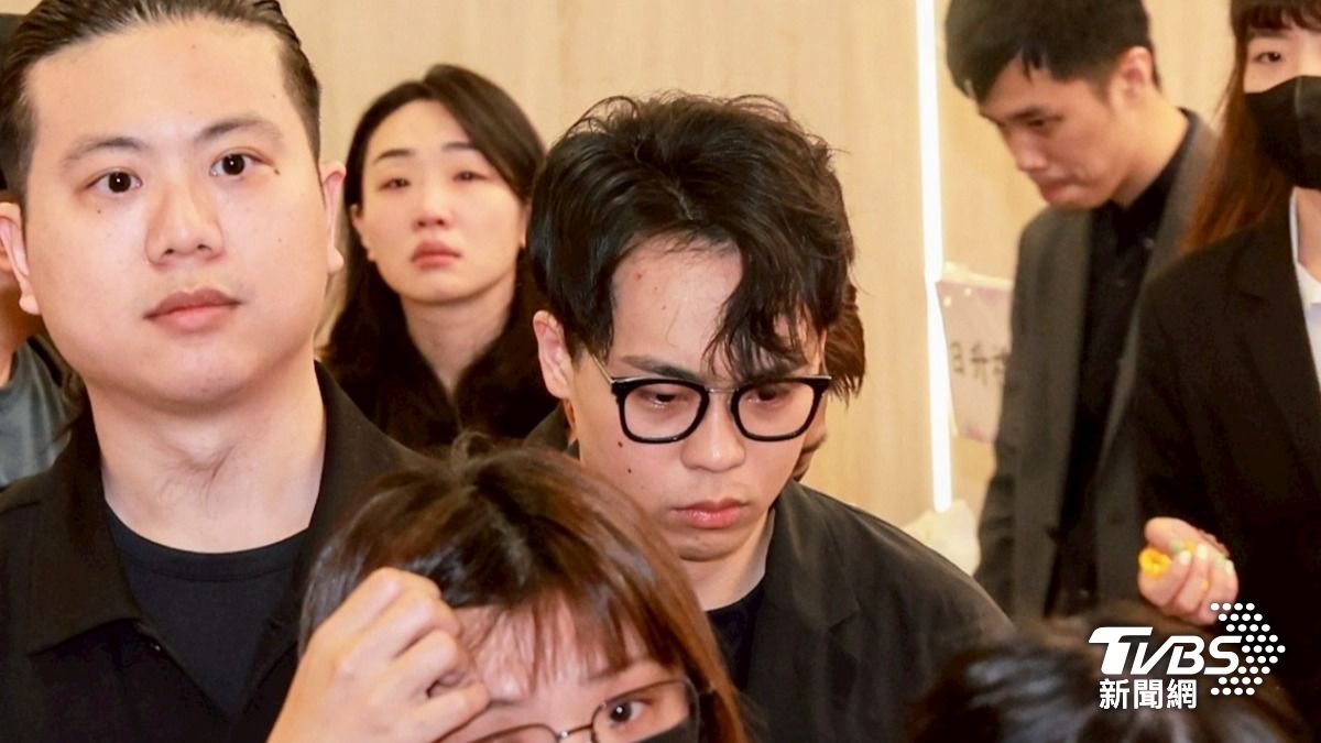 開轟賀瓏「黑化渣男」 女律師為天殘嘆不值:還去葬禮演深情