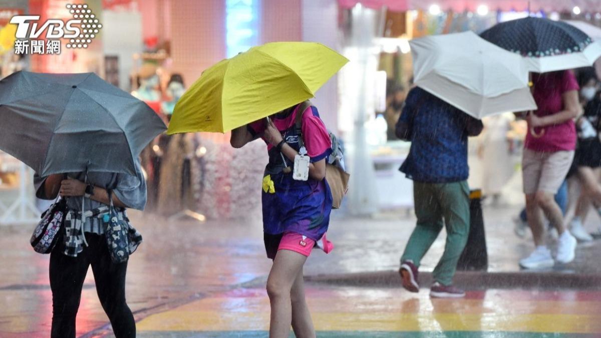 天氣/今高雄內門36.9度!兩道鋒面晴雨交替 四階段雨區看這