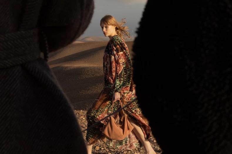 H&M Studio 2025度假膠囊系列在浪漫與摩登之間取得完美平衡。(圖/H&M Studio提供)