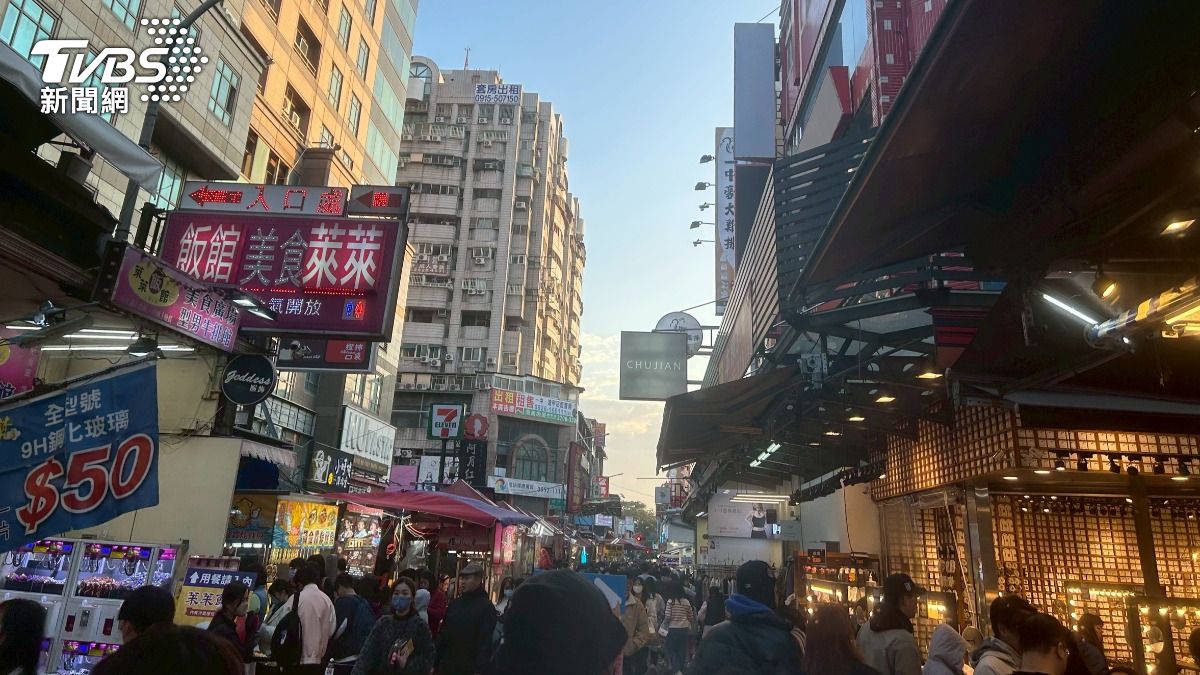 2024十大觀光景點曝!黑馬竄出奪冠 一中商圈1→10