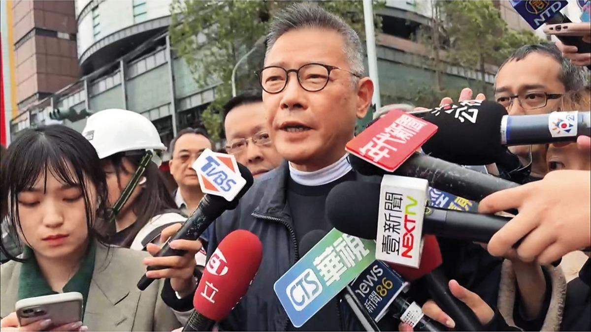 搶三越吳家內鬨2／長輩角力吳昕陽兄弟好尷尬　日資態度成董座出線關鍵