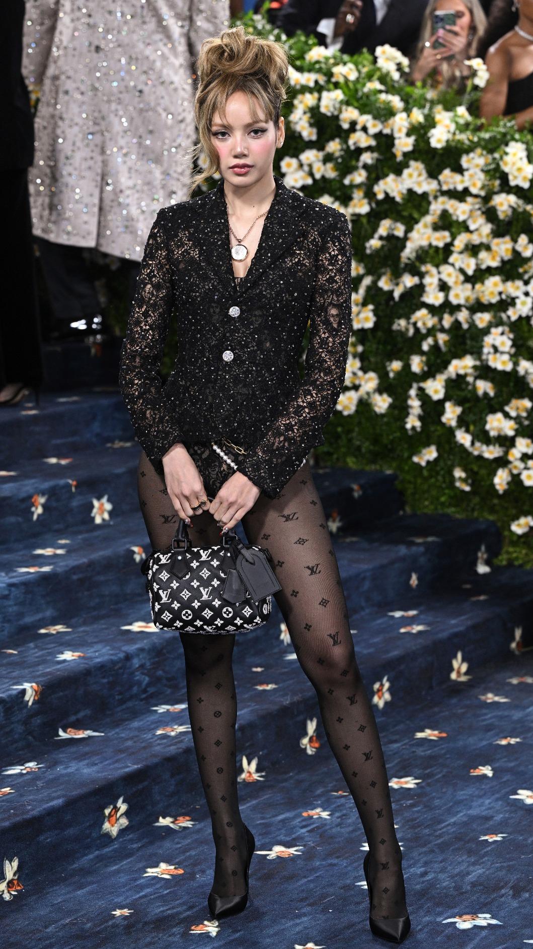 LISA火辣現身Met Gala。(圖/達志影像美聯社)