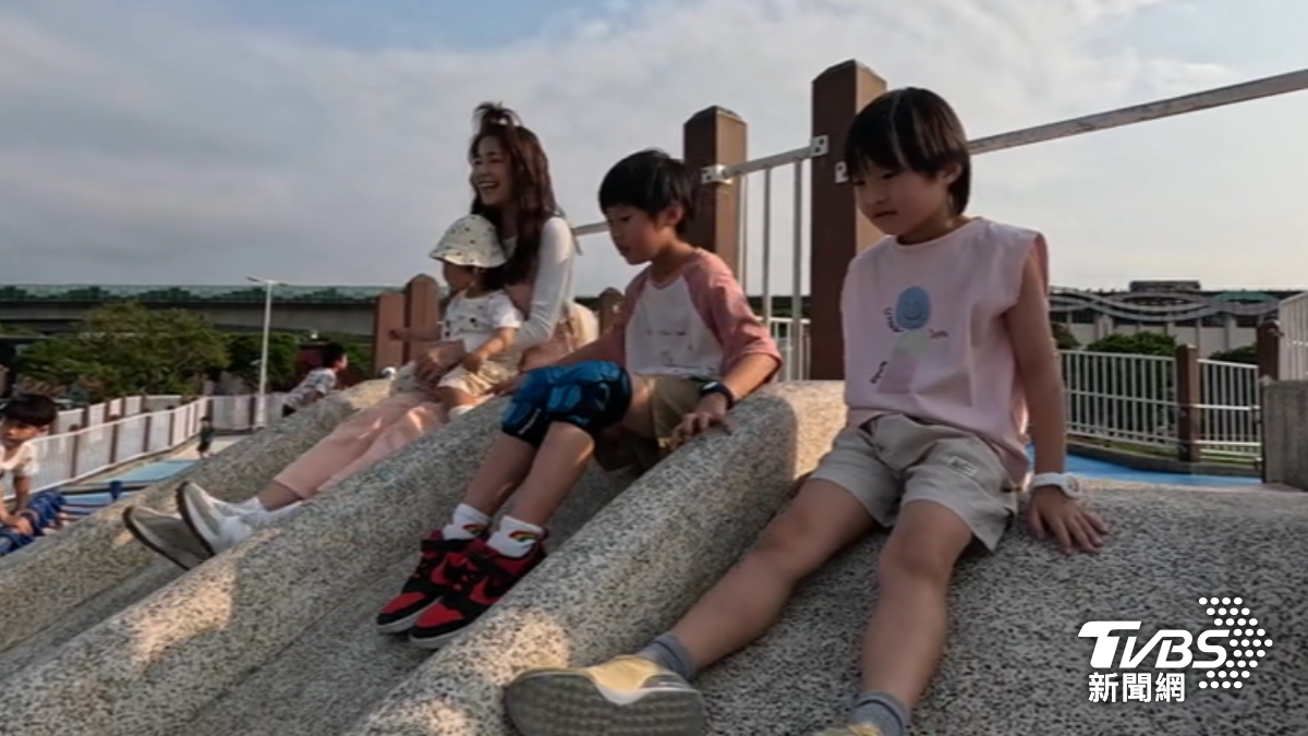 林舒語三子個性大不同。(圖/TVBS)