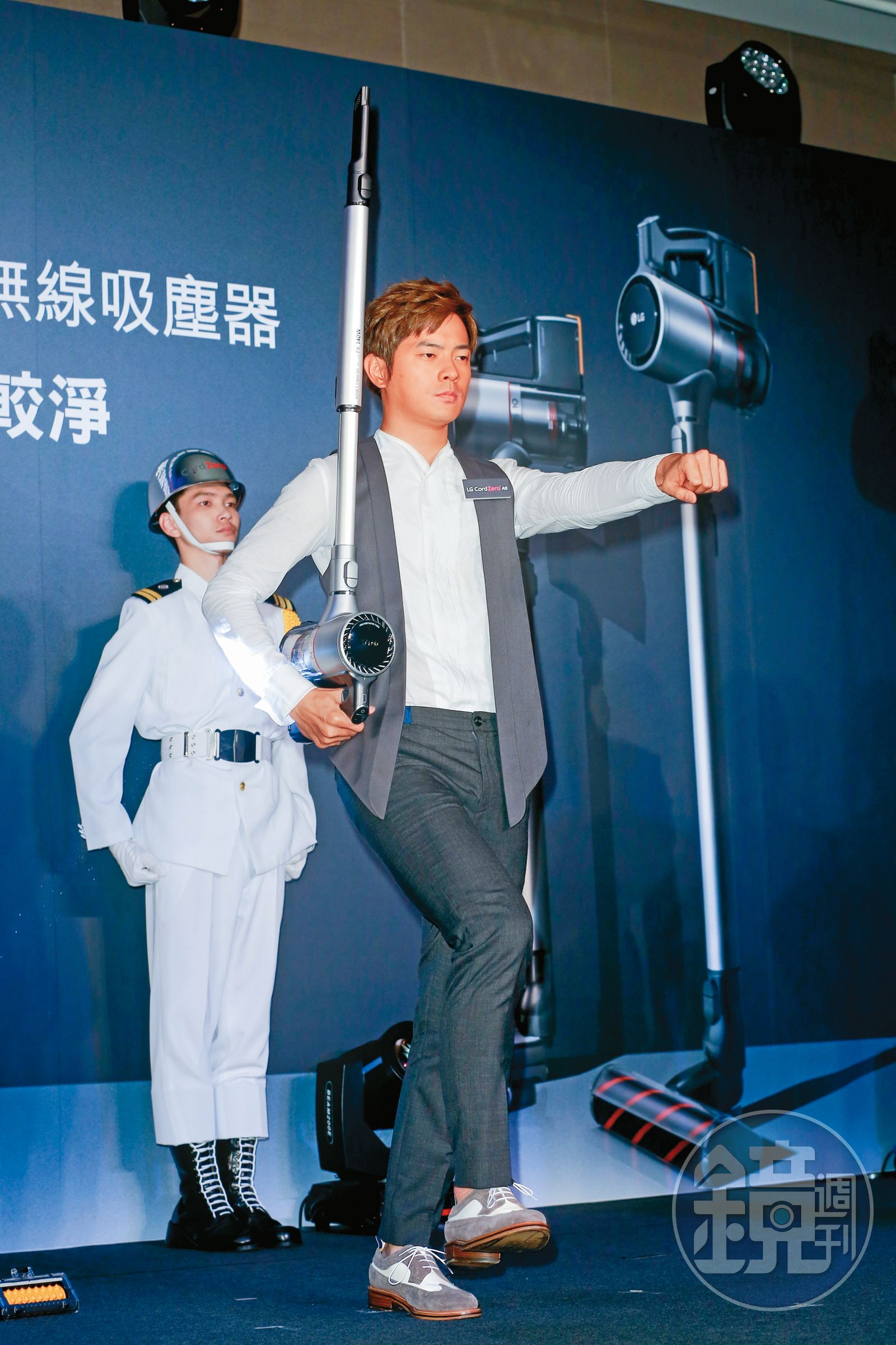 靠著演藝工作成名,宥勝之前形象正好的時候,成為廠商寵兒,曾代言家電。
