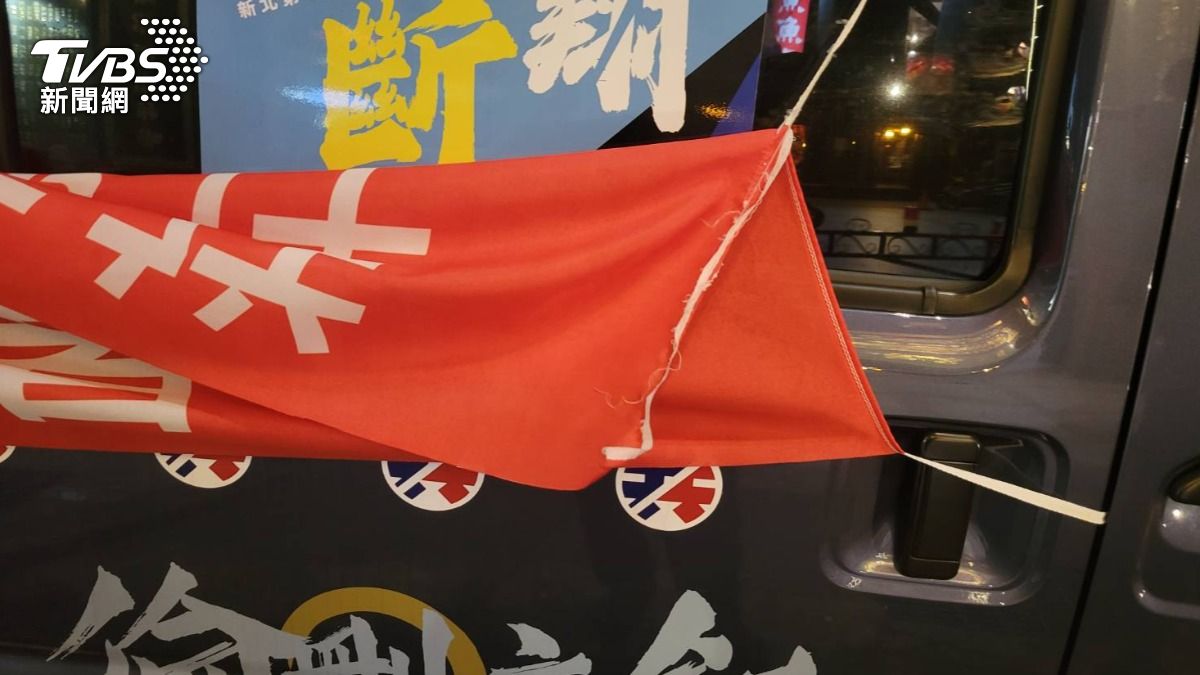 罷團宣傳車遭威嚇。(圖/TVBS)