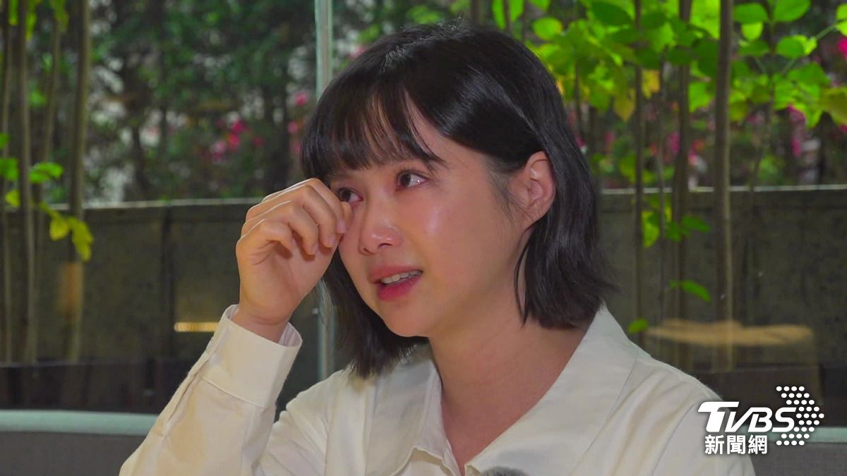 李佳穎聊到兒子感性落淚(圖/TVBS)