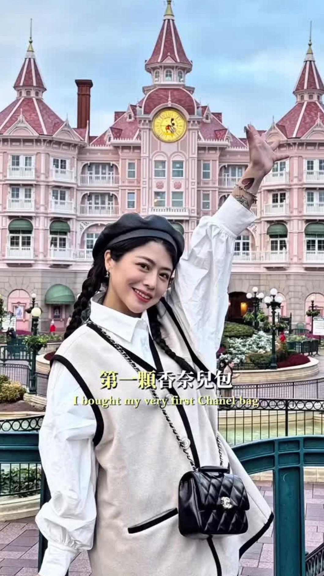 林吟蔚買了人生第一科香奈兒。(圖/取自林吟蔚IG)