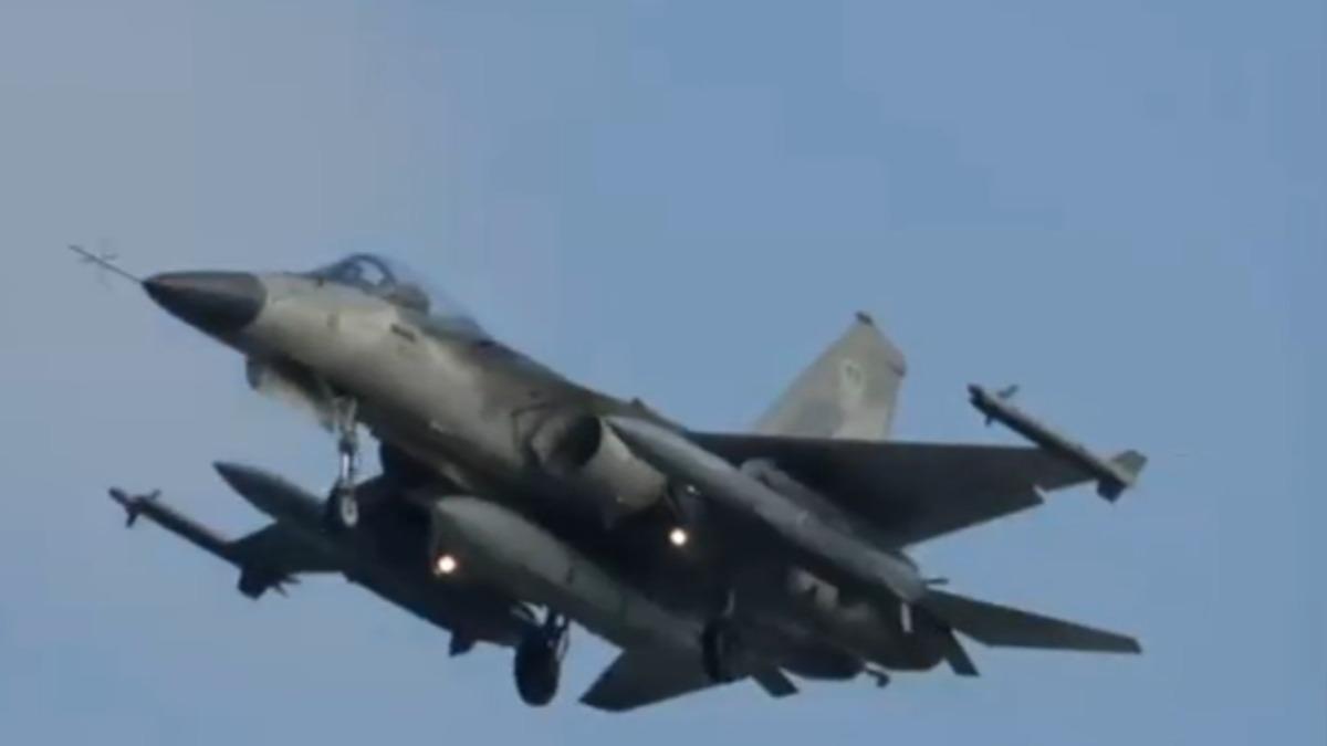 IDF掛載空射版雄三飛彈升空測試 （圖／鍾武昌授權使用）