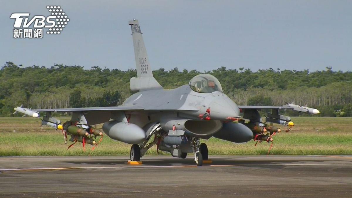 F-16飛官亂倫!傳給姪女女兵「撲倒妳」 4度脅迫來他寢室