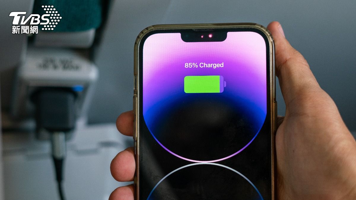 iPhone滿80%最好停止充電?達人揭真相 多1動作更好