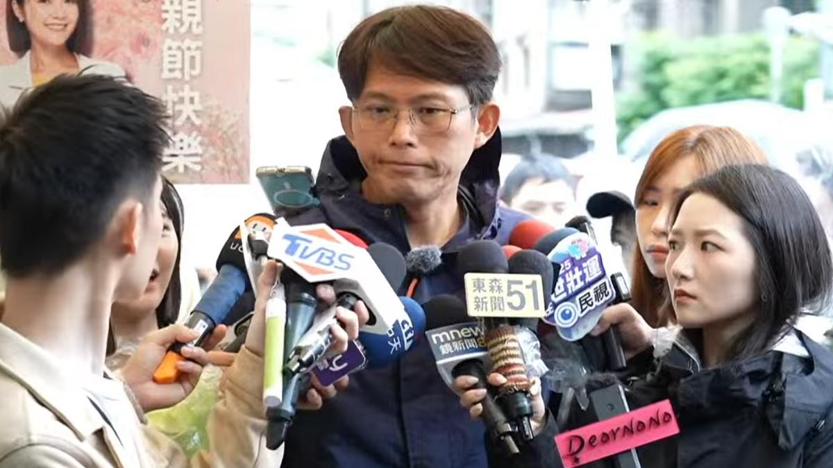 藍白再加碼「在職滿3個月享3天特休」? 黃國昌:將研議