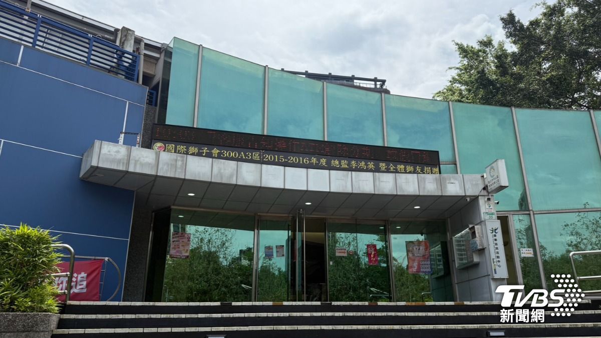 快訊/北市五星級酒店前經理陳屍里民活動中心 里長急報警