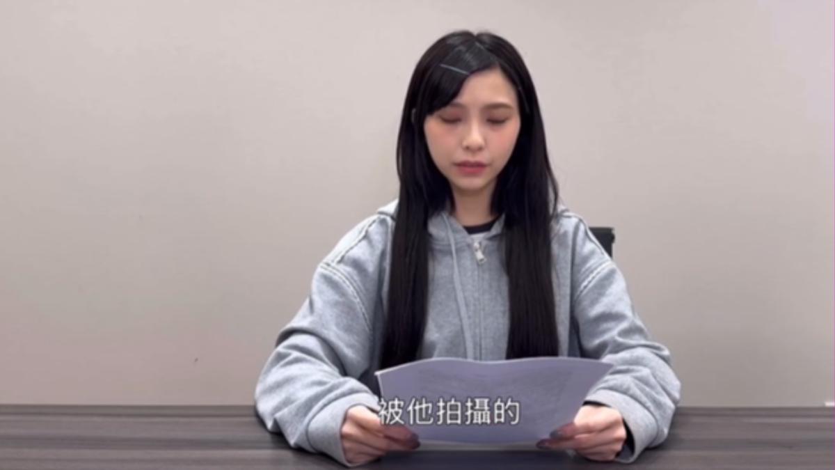李芷霖表示私密照是林庭謙所拍攝。(圖/翻攝自leelin0 IG)