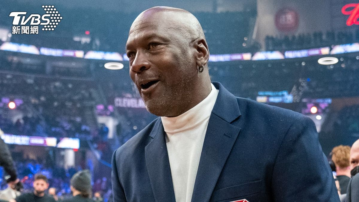 NBA/62歲「籃球之神」重返籃球圈 喬丹全新身分曝光