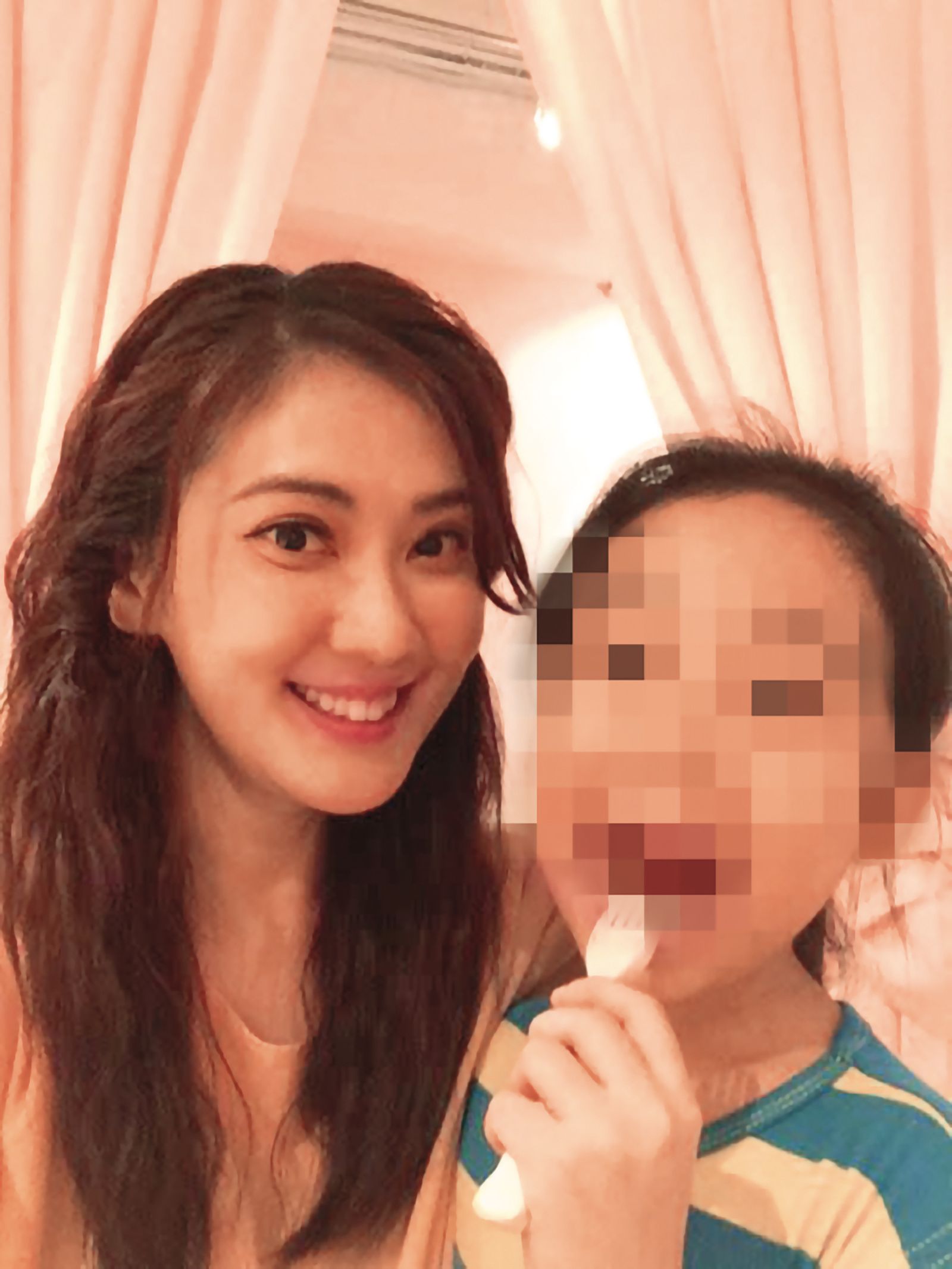 薛楷莉花2年打官司,最後獲得女兒監護權。 (圖/翻攝自薛楷莉臉書)