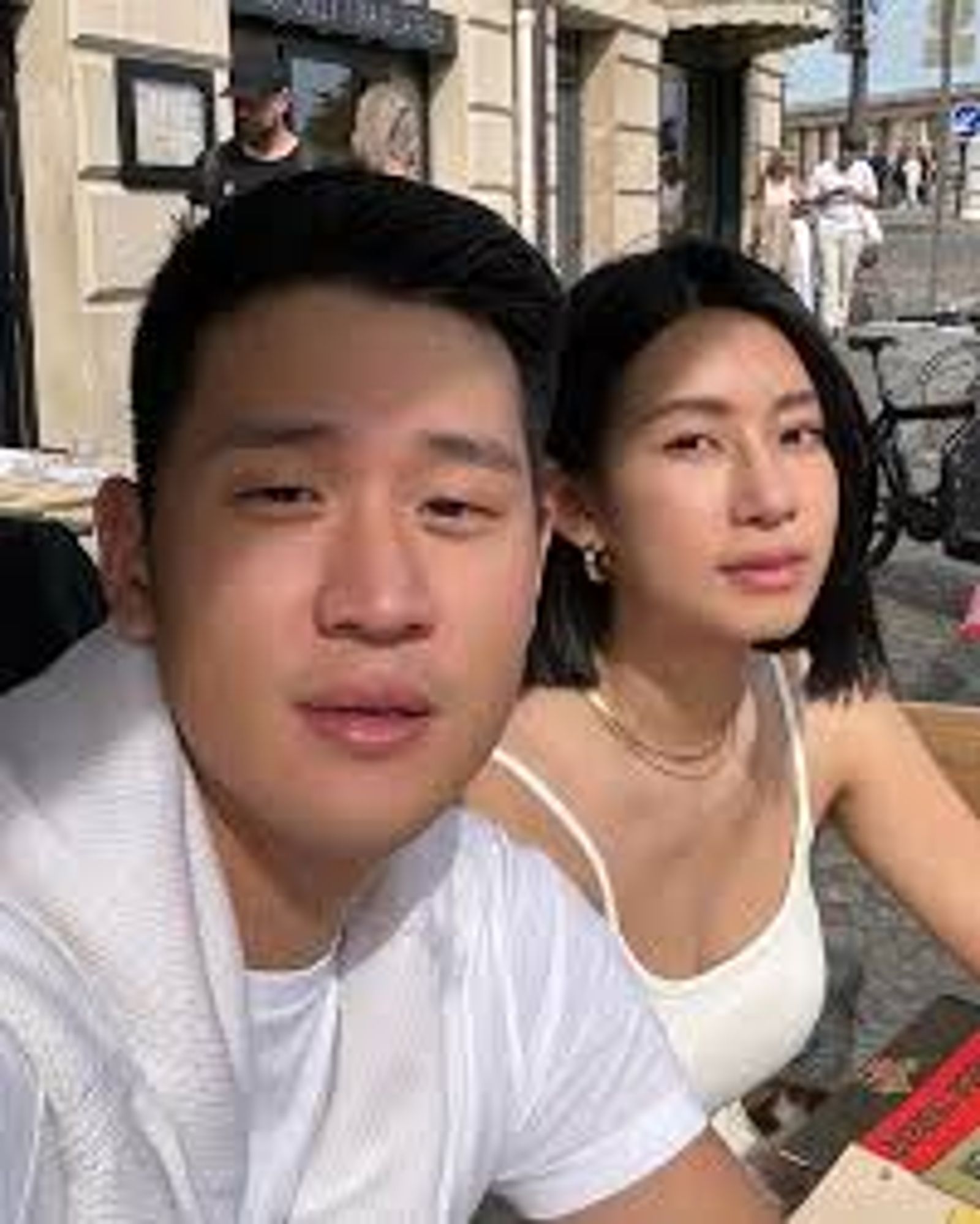 周興哲和趙岱新復合後，還進度加快緊接著結婚生子。（翻攝自周興哲臉書）
