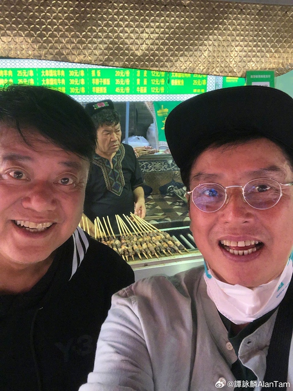 譚詠麟、陳百祥。(圖/翻攝自譚詠麟微博)