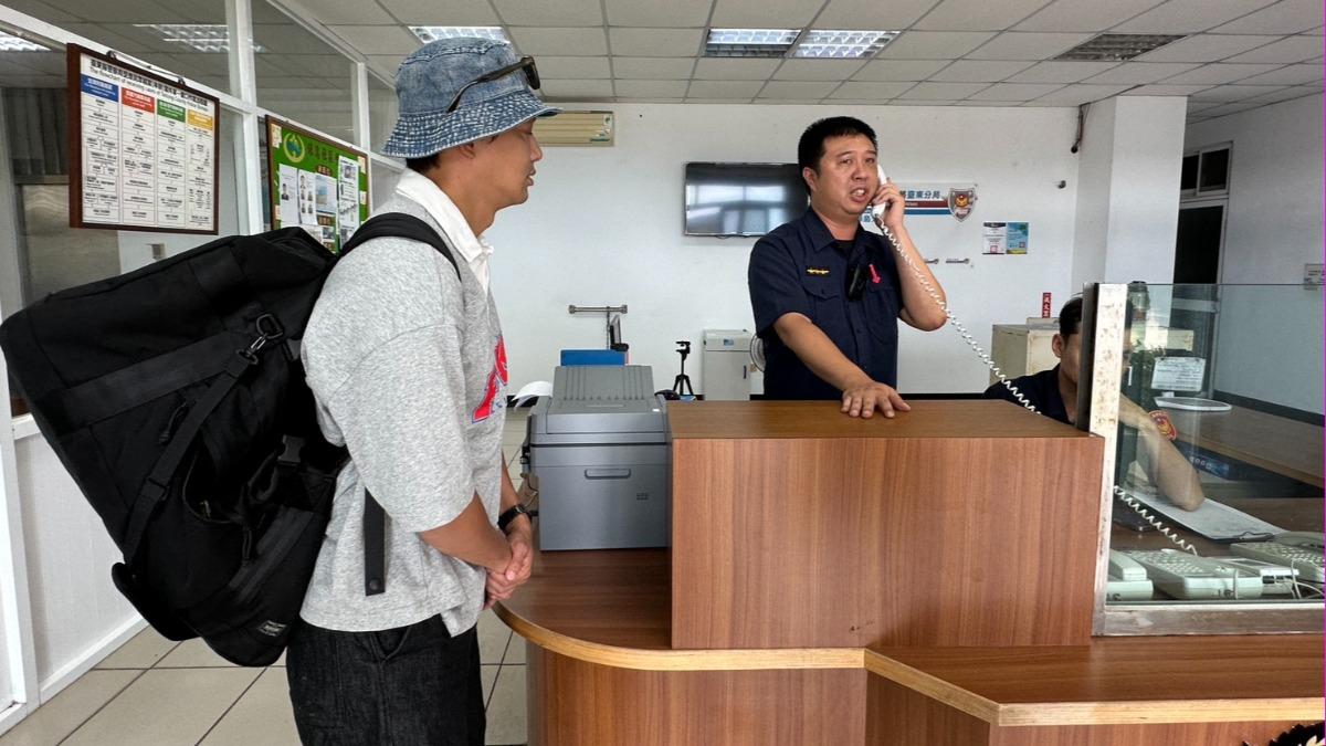 威廉第一時間赴綠島分駐所配合調查。(圖/讀者提供)