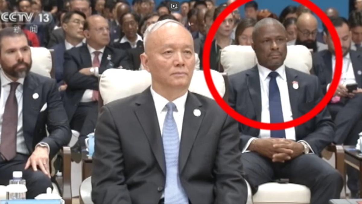 央視畫面顯示海地外交部長蔣伯狄出席論壇 (圖/CCTV13)