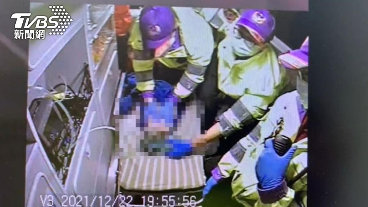 桃園男嬰當下沒有呼吸心跳,送醫搶救不治。(圖/TVBS)