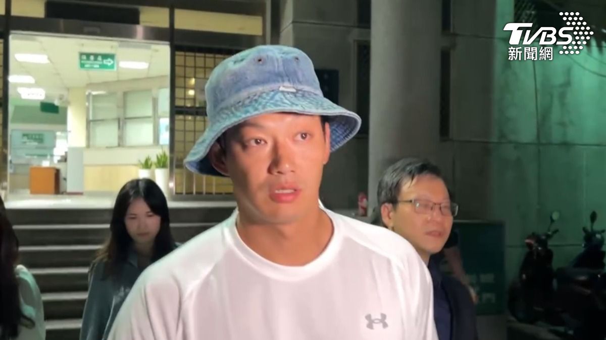 閃兵集團交保金一次看!威廉50萬最高 大根道歉:我愚蠢