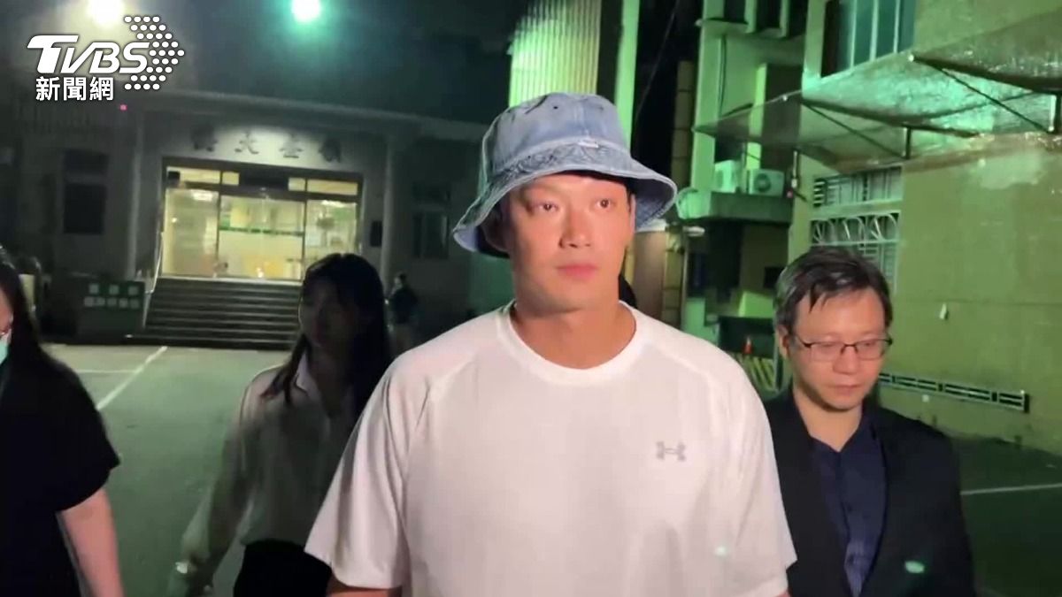 威廉閃兵代價相當大。(圖/TVBS)