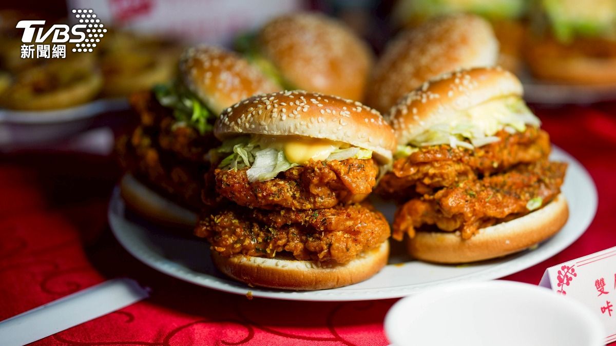 肯德基青花椒系列回歸 全家Xbb.q CHICKEN「買就抽1年免費炸雞」