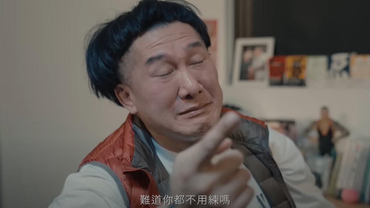 館長廣告「致敬大罷免」!演男童淚崩嗆爸 網笑翻:沒要你超越