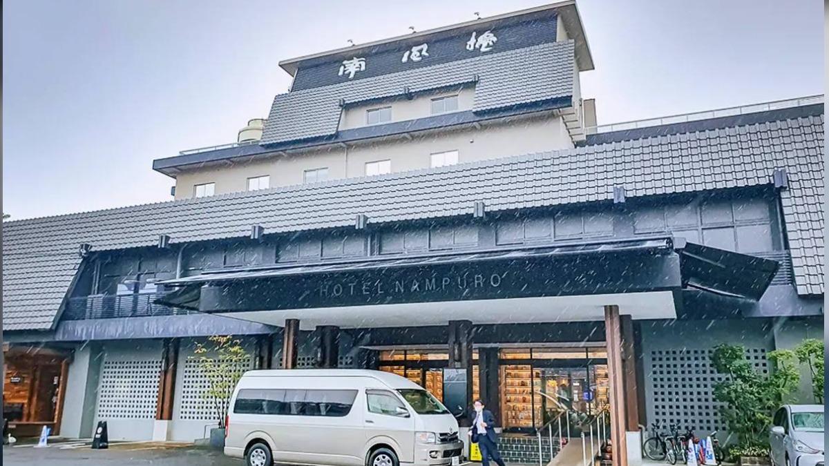日本九州長崎縣的島原溫泉南風樓飯店。(圖/Ken&Alice 玩樂誌提供)