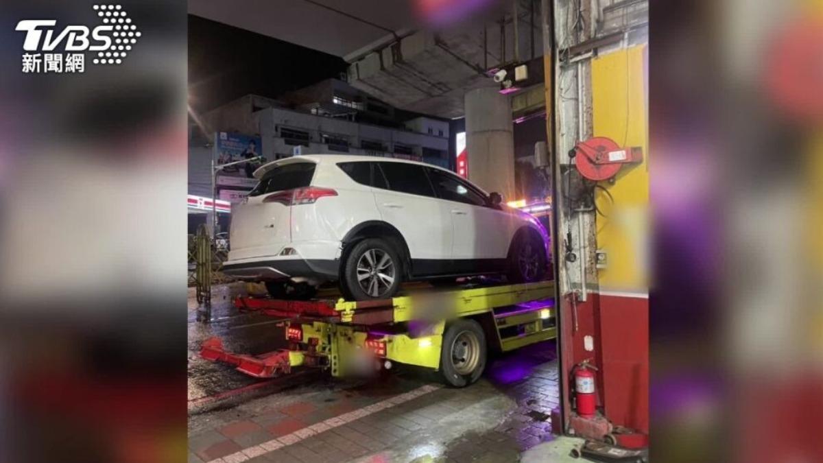 停車場這樣的特殊場所,需要額外收費。(圖/TVBS)