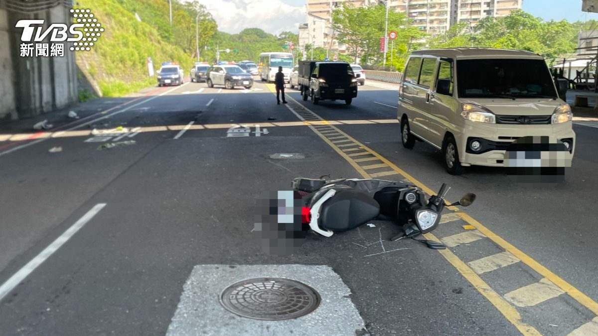 基隆女行人遭機車撞倒地 後方轎車煞不住「輾上去」身亡