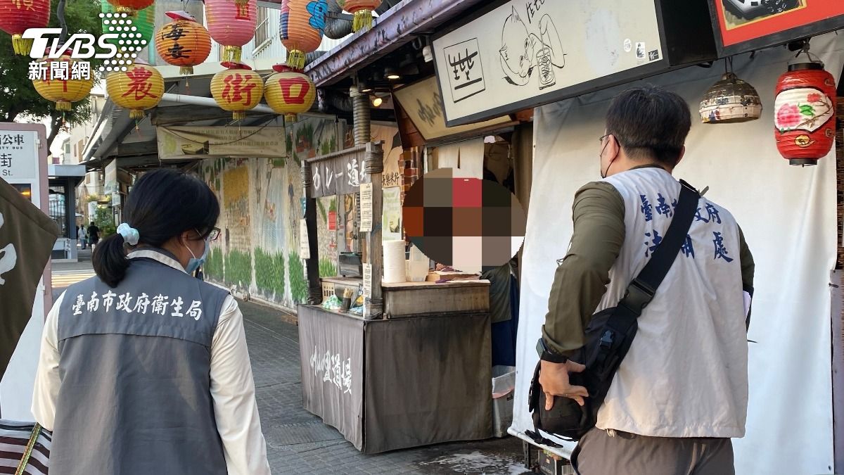 台南知名4星串燒爆食安！網目擊稱沒洗手醃鴨胸　衛生局出手了