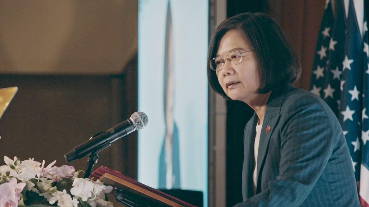 蔡英文首演紀錄片喊「美國需要女總統」　《看不見的國家》前進歐美