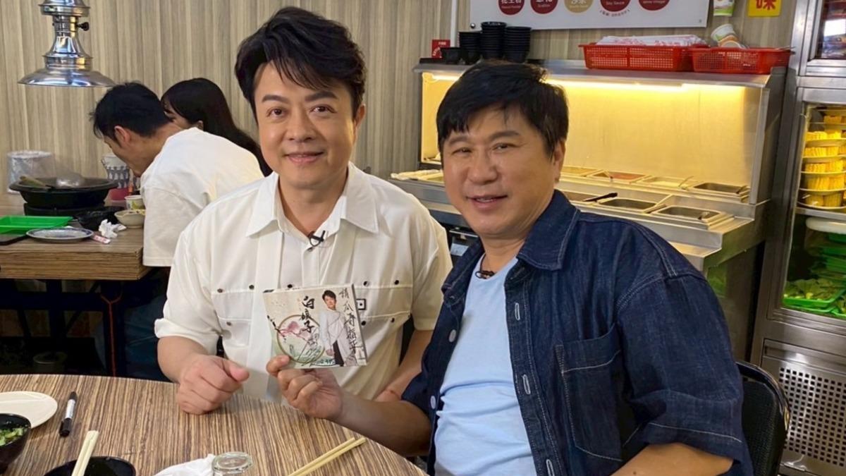 胡瓜邀請翁立友上節目。(圖/下面一位提供)