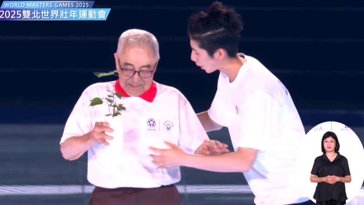 林郁婷貼心舉動獲網友讚賞!(圖/2025雙北市世壯運執委會提供)