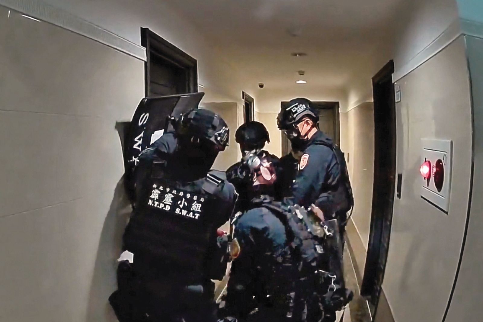 檢警單位從去年底開始就不斷發動掃黑行動,直屬么么的靜安會成員也成為重點查緝對象之一。(圖/警方提供)