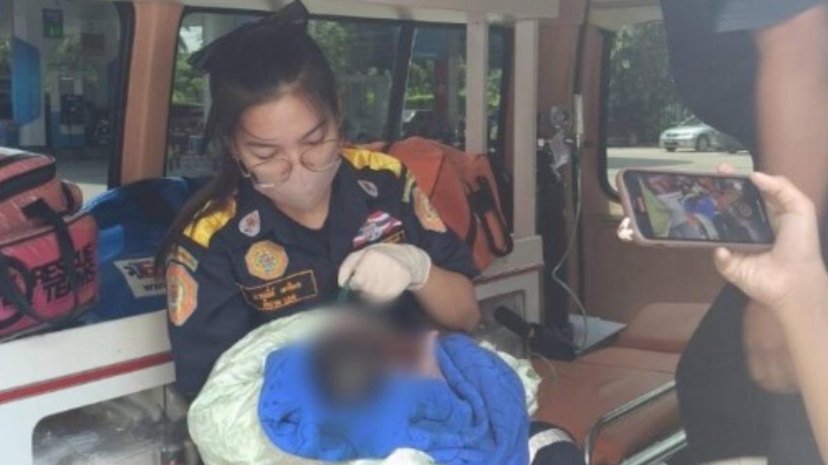 當事男嬰迅速被送往醫院,所幸並無生命危險。(圖/翻攝自 民意報)