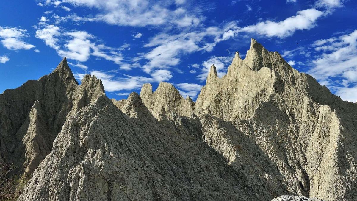 草山月世界的磅礡美景連CNN都認證。（圖／翻攝自台南旅遊網）
