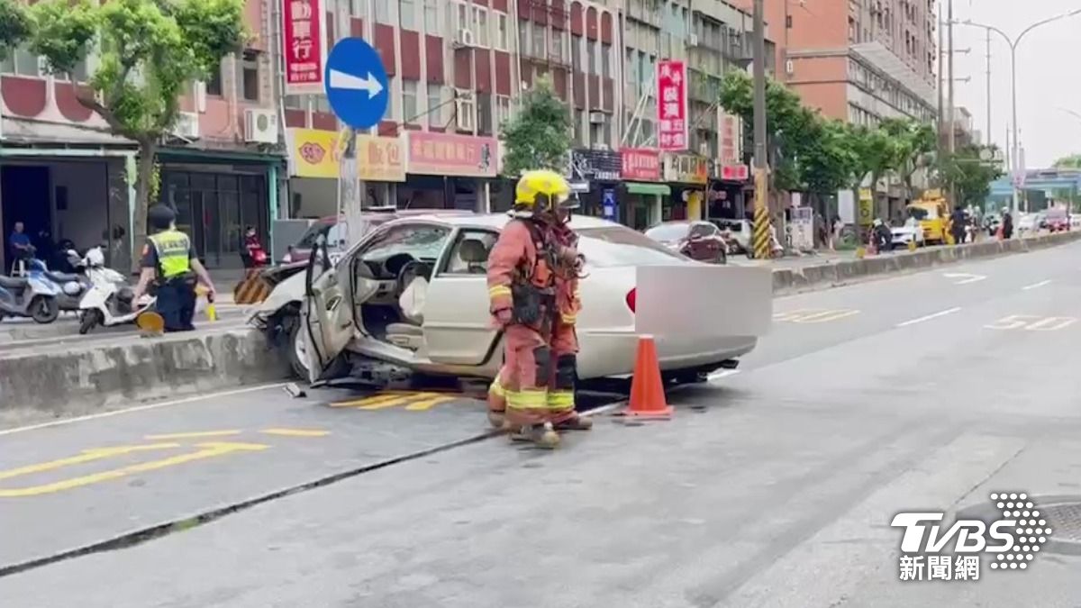 三峽車禍,賴清德,三峽,北大國小,高齡駕駛,新北車禍,三峽北大國小,北大國小車禍,三峽國中,酒駕,新北三峽車禍