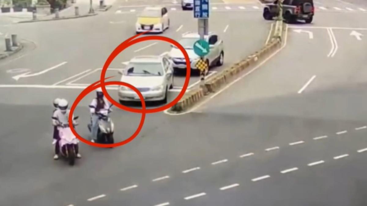 三峽車禍老翁不是失控?暴衝前一路閃 Cheap控「疑路怒追殺她」