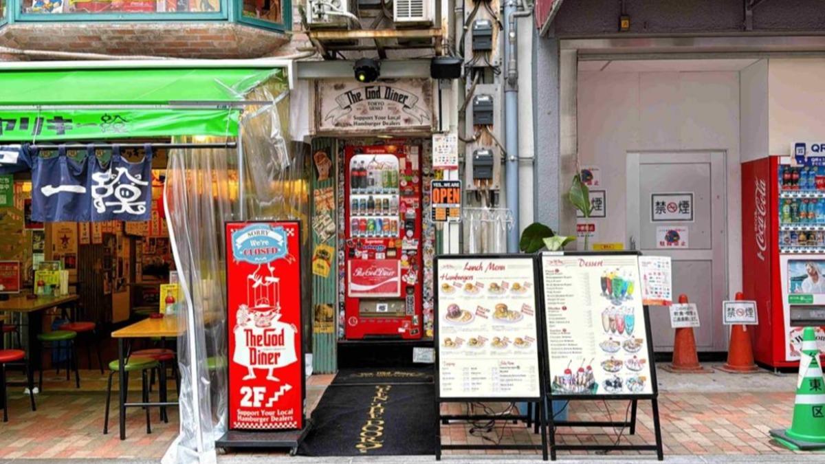 東京4.9星神祕漢堡店 想吃先找到入口!網推:經典必吃