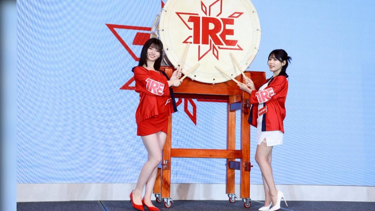 直擊／AV女神瀨戶環奈「坐上Joeman特斯拉」親解兩人關係　直呼榮幸與開心