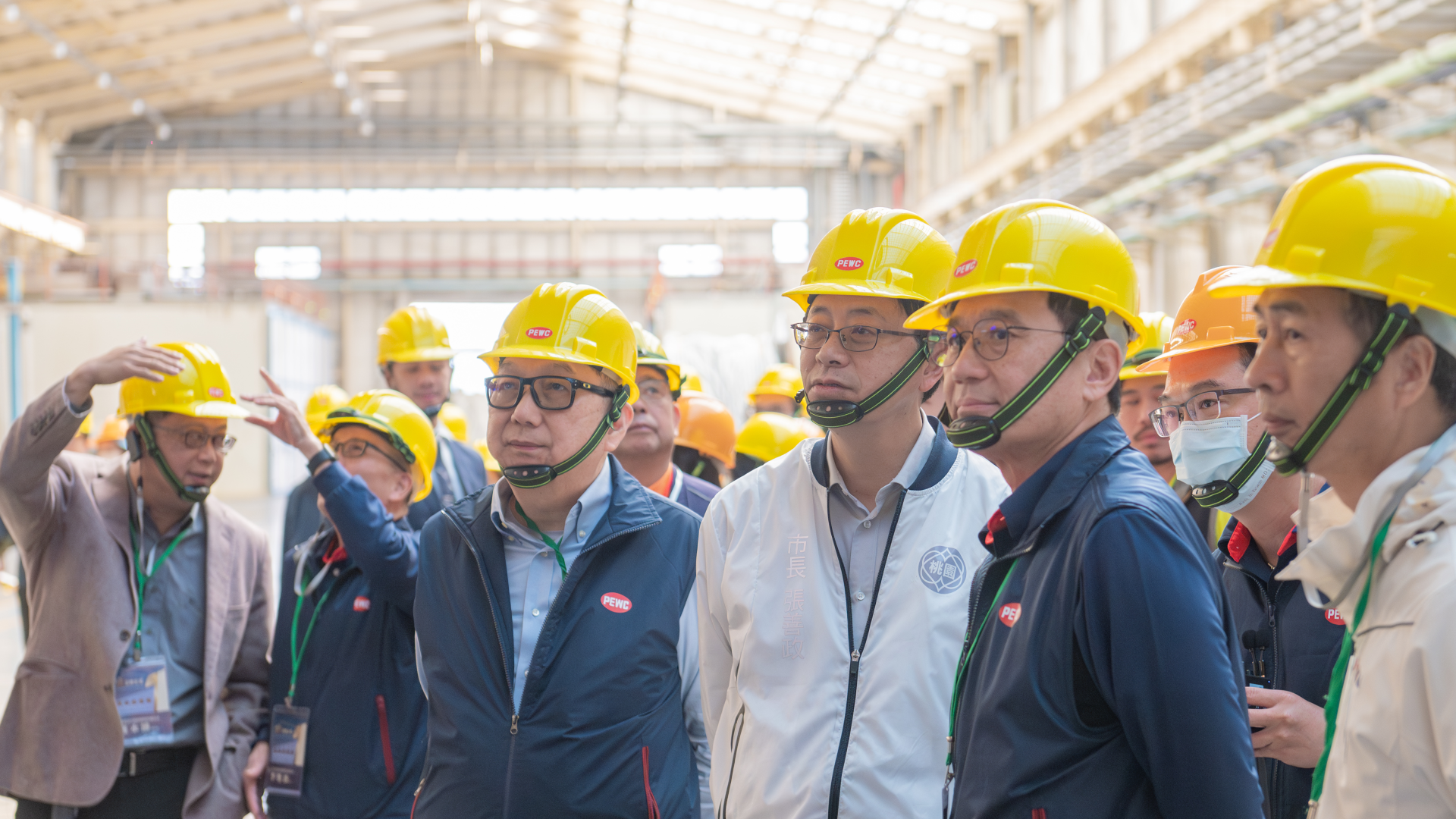 ▲桃園市長張善政至企業廠訪察,期盼產官學合作為在地企業建立更強健體質。(圖片來源/桃園市政府)