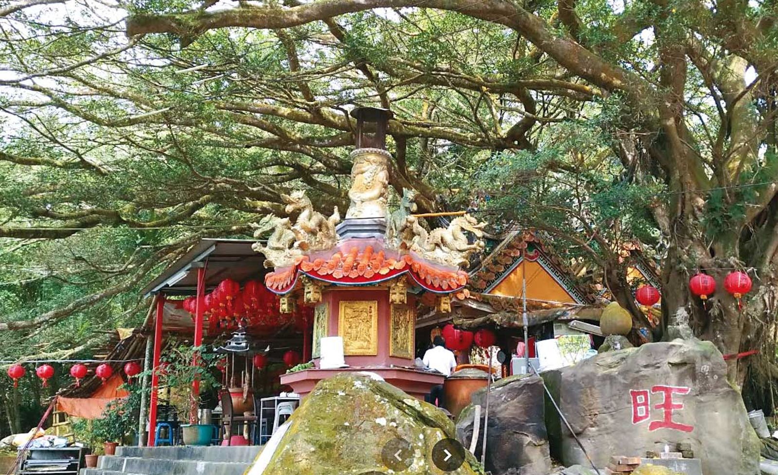 台中太平這間土地公廟（圖）香火鼎盛，經常有人前來問明牌。（翻攝GoogleMaps，Yi Chi Lee攝）
