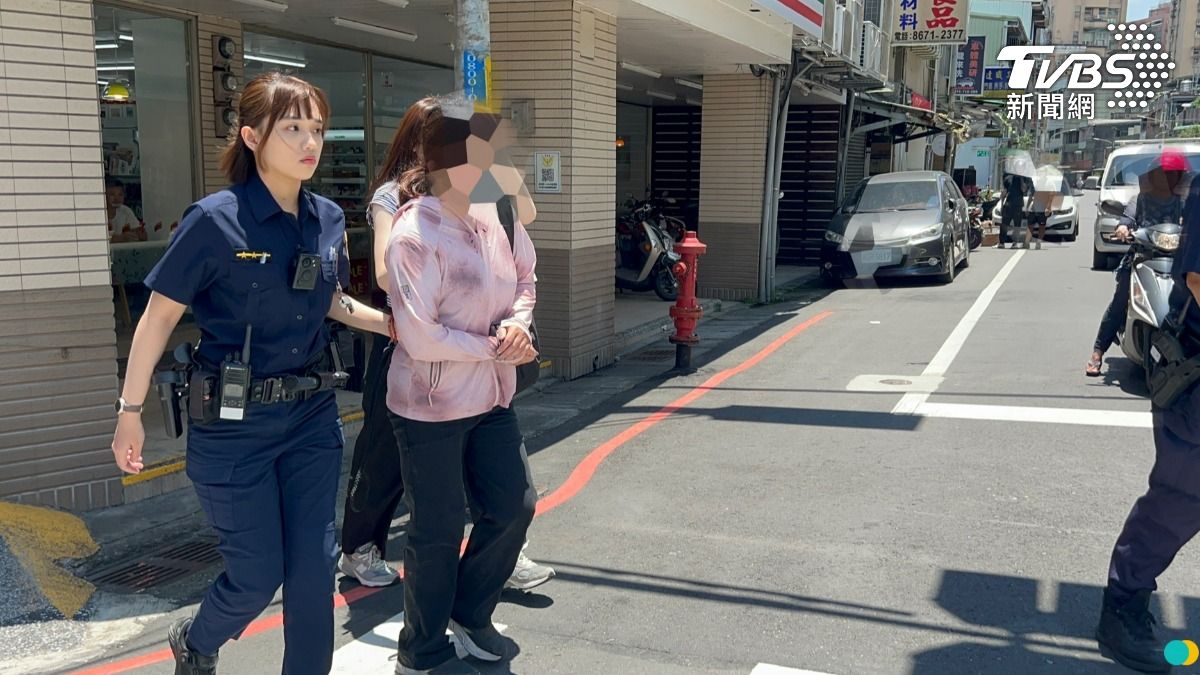 怕黑吃黑!賓士男「監控車手」遭圍捕 開車撞警釀3傷