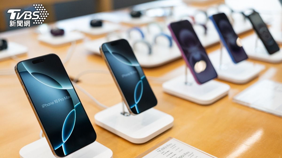 iPhone恐吞25%關稅 分析師曝1原因:蘋果產線不會遷回美國