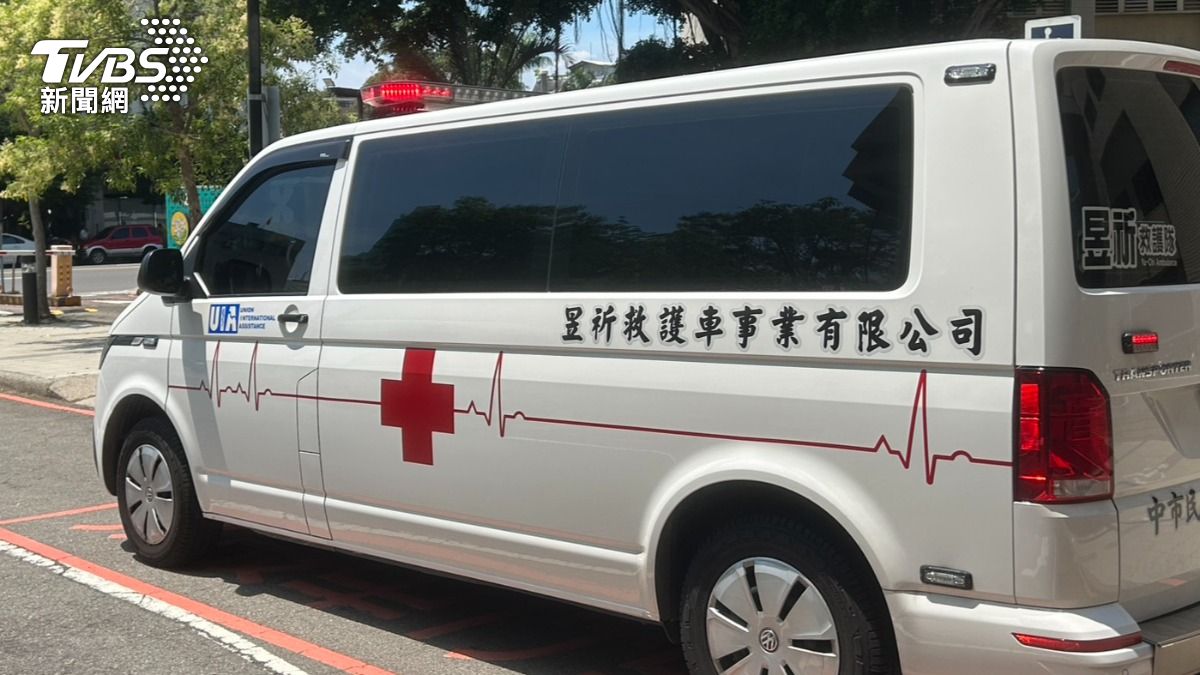 2樓戶交屋半年…台中男修冷氣失足18樓墜落 遺體卡天井難搬運