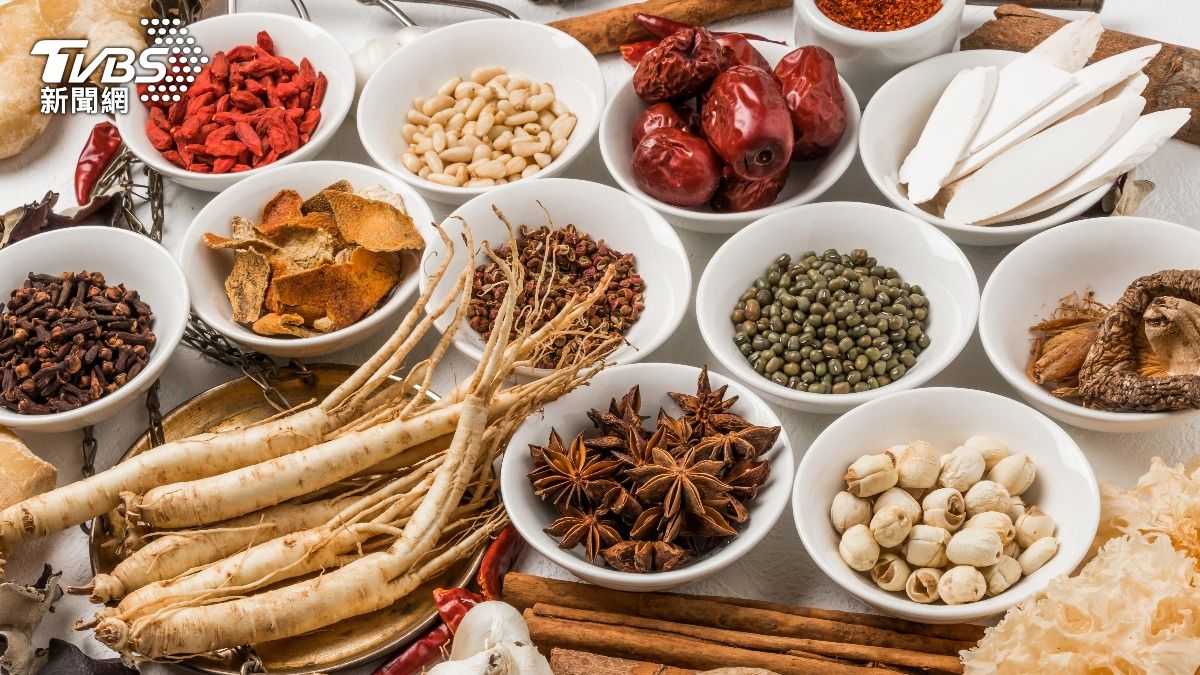 體內濕氣問題多!中醫推「這些食材」燉湯 有效去濕健脾胃