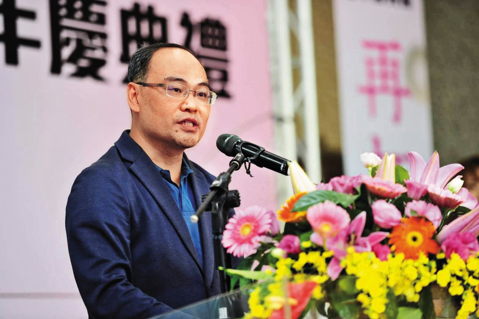 候選校長假學歷1／靠「餐旅博士」頭銜爬上副校長　英國老報揭李一民造假黑歷史