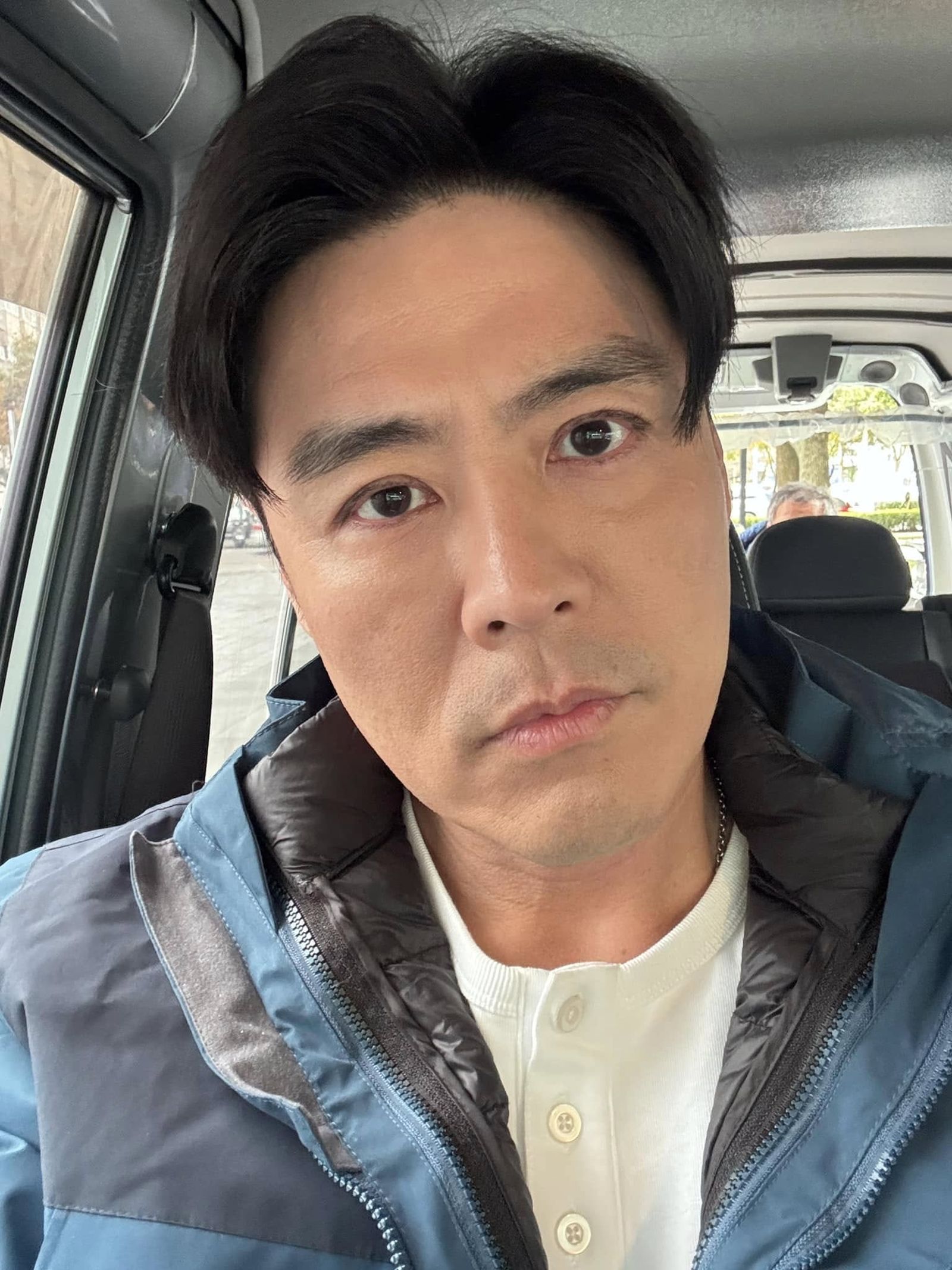 劉至翰曾斜槓當房仲，但未久又返回八點檔行列。（圖／翻攝自劉至翰臉書）